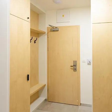 Hotel apartamentowy Edvard *
