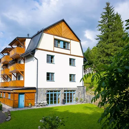 Edvard 3* Frenštát pod Radhoštěm
