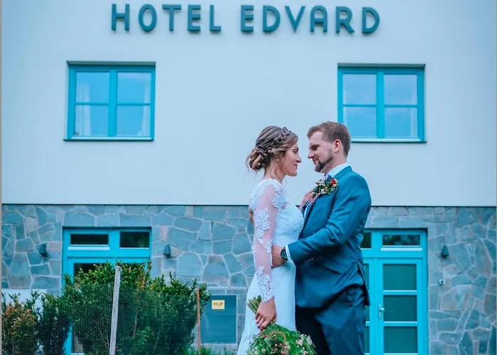 Edvard Aparthotel